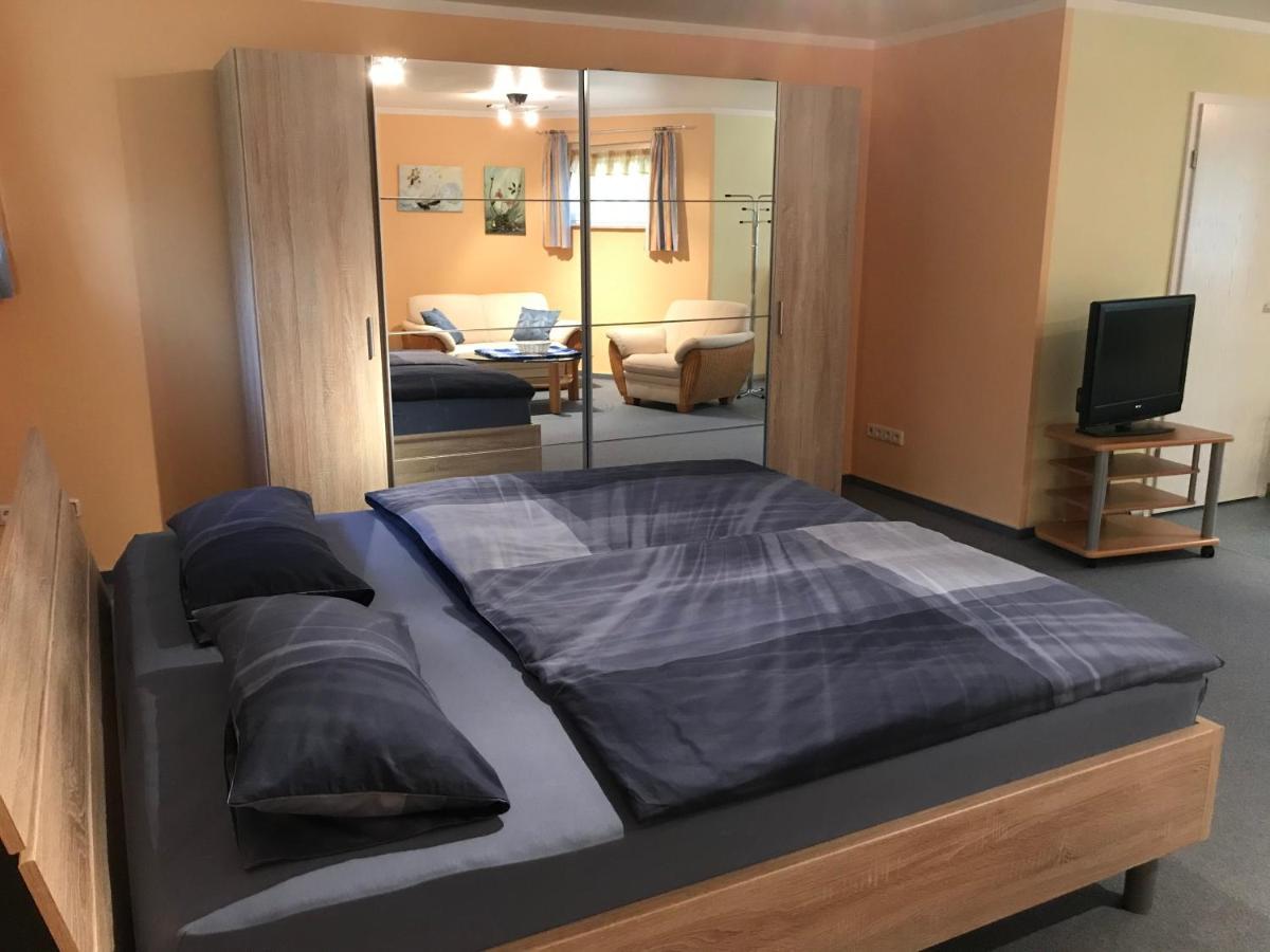 Ferienwohnung Storchenwiese In Nuthetal Ot Saarmund エクステリア 写真